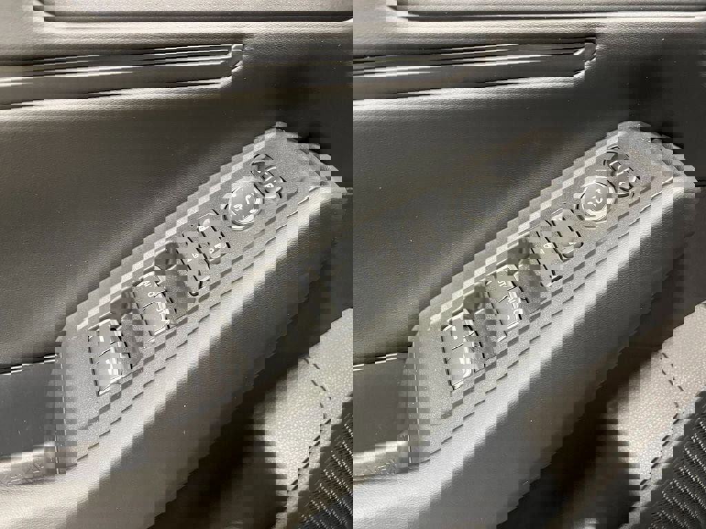 New 2026 Honda Accord SE image 13