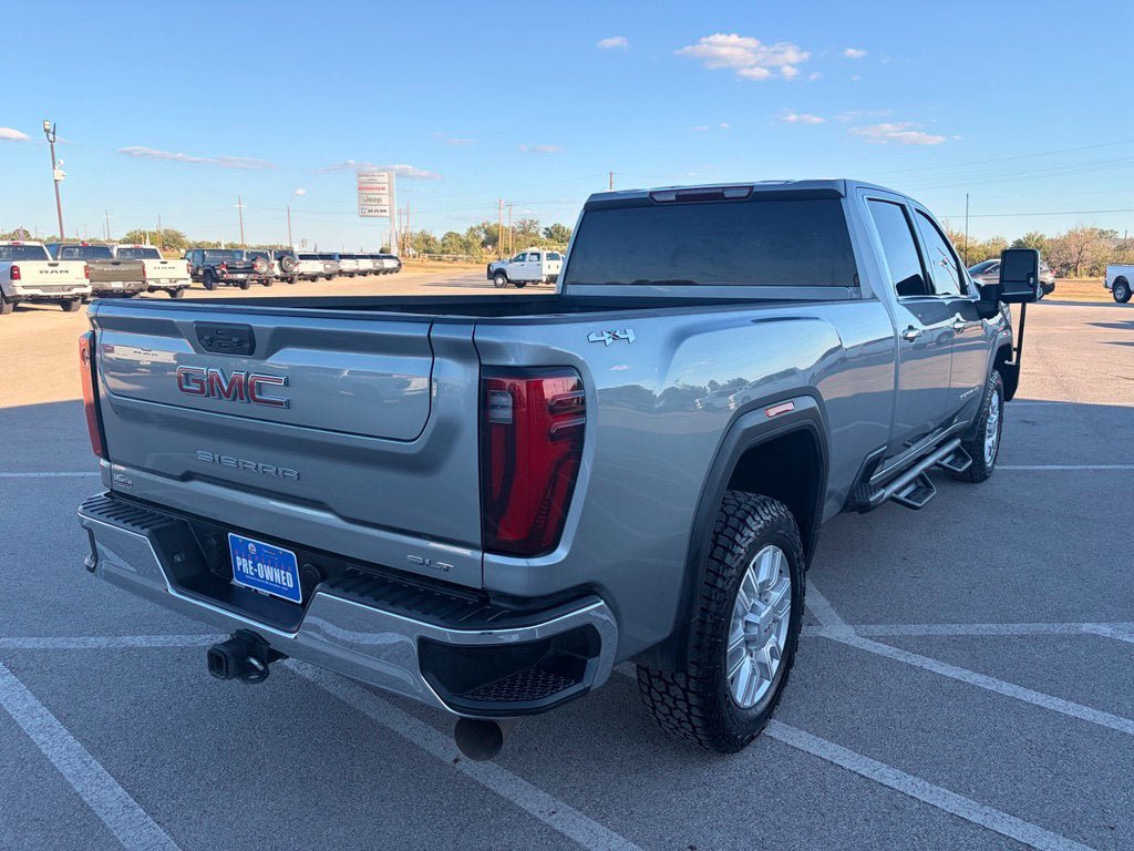 Used 2024 GMC Sierra 3500 SLT w/ SLT Convenience Package AWD/4WD image 3