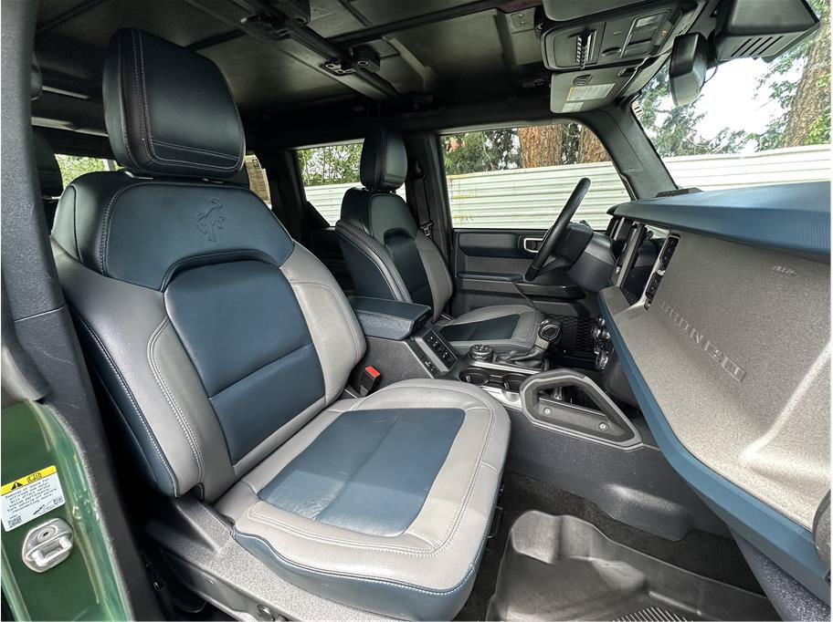 Used 2024 Ford Bronco Outer Banks AWD/4WD image 4
