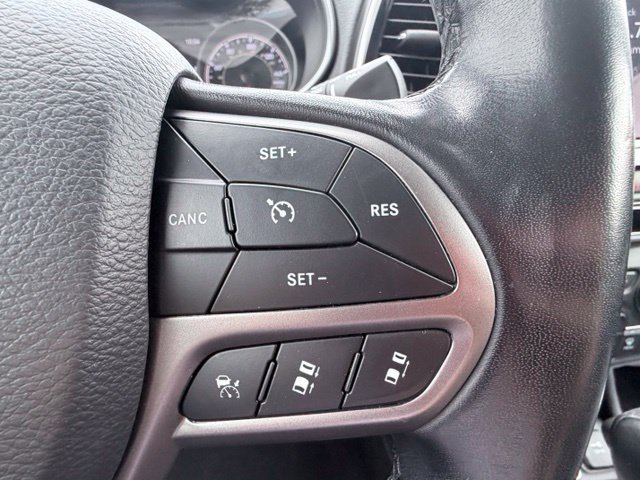 Used 2021 Jeep Cherokee Limited AWD/4WD image 11