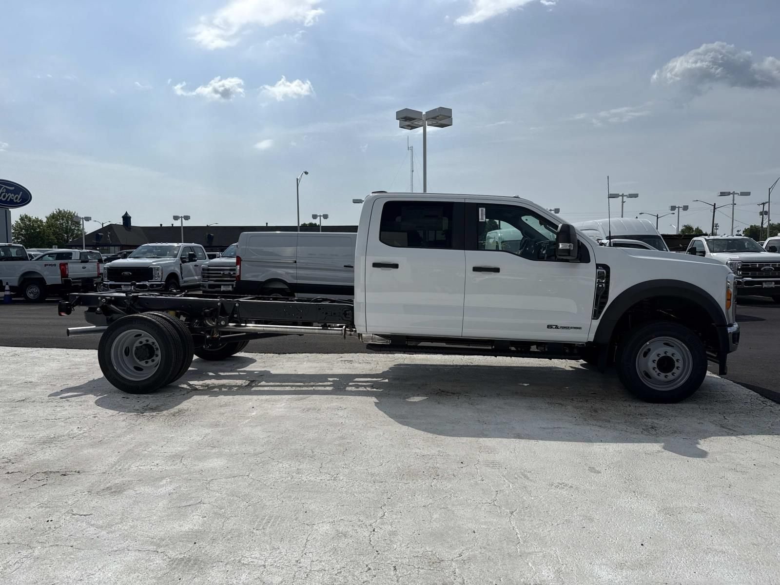 New 2026 Ford F450 XL RWD image 2