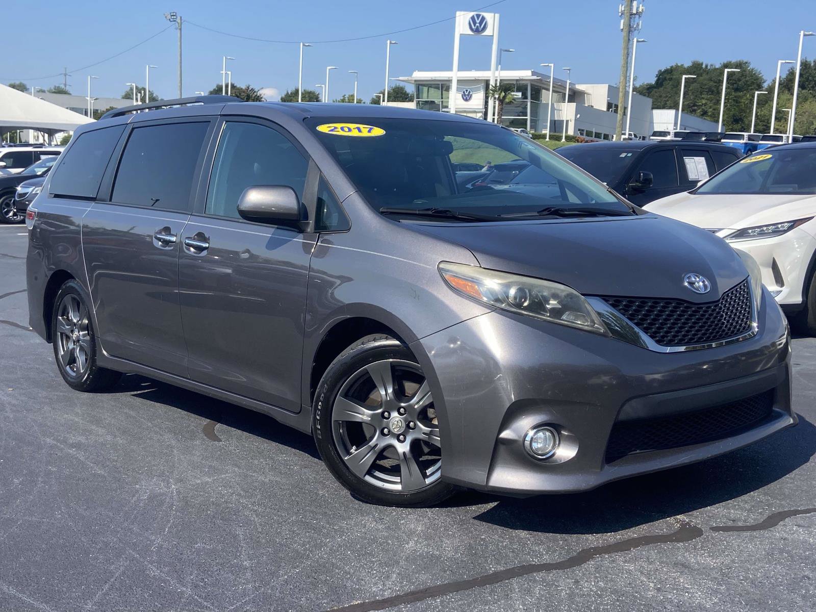 Used 2017 Toyota Sienna L