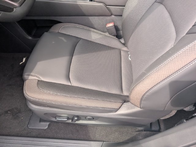 New 2026 Nissan Pathfinder SL w/ SL Premium Package AWD/4WD image 19