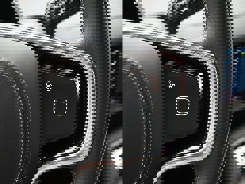 New 2025 Lincoln Navigator L Reserve w/ Jet Appearance Package image 21