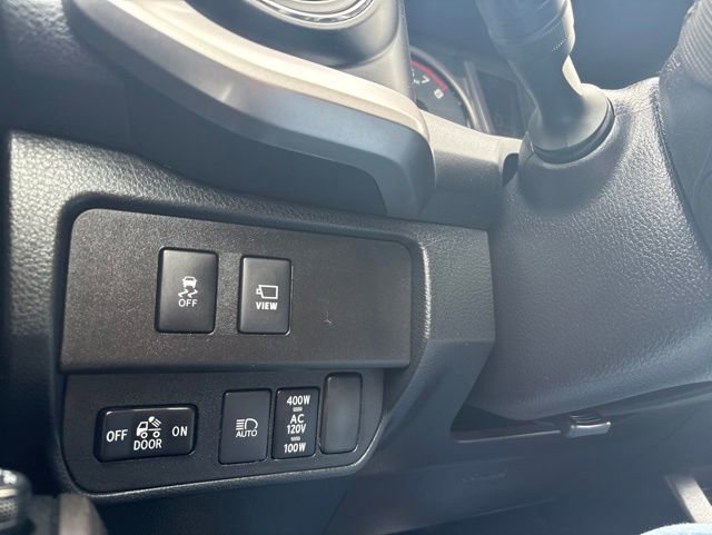 Used 2020 Toyota Tacoma Limited AWD/4WD image 19