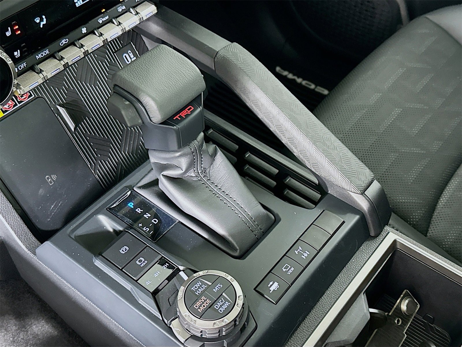 New 2025 Toyota Tacoma TRD Off-Road image 17