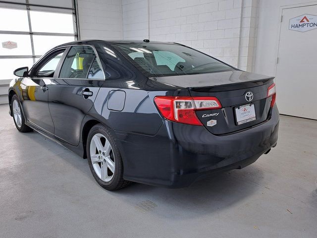 Used 2012 Toyota Camry SE w/ Leather Pkg image 7