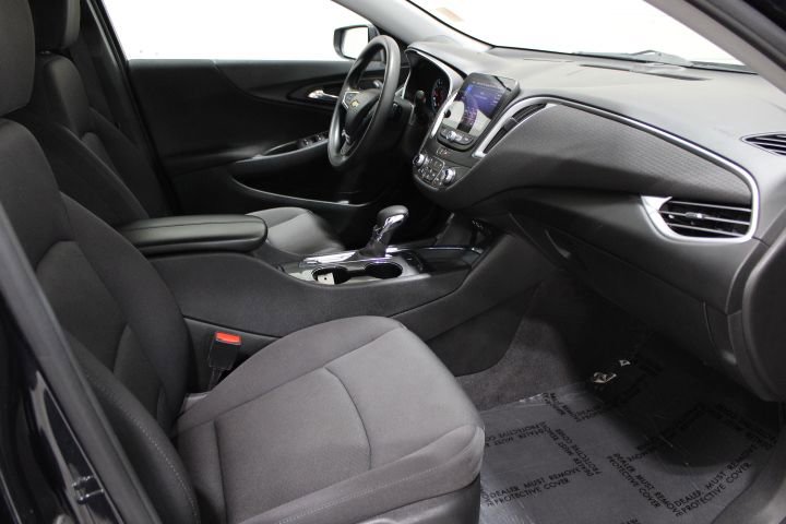 Used 2023 Chevrolet Malibu LT image 22