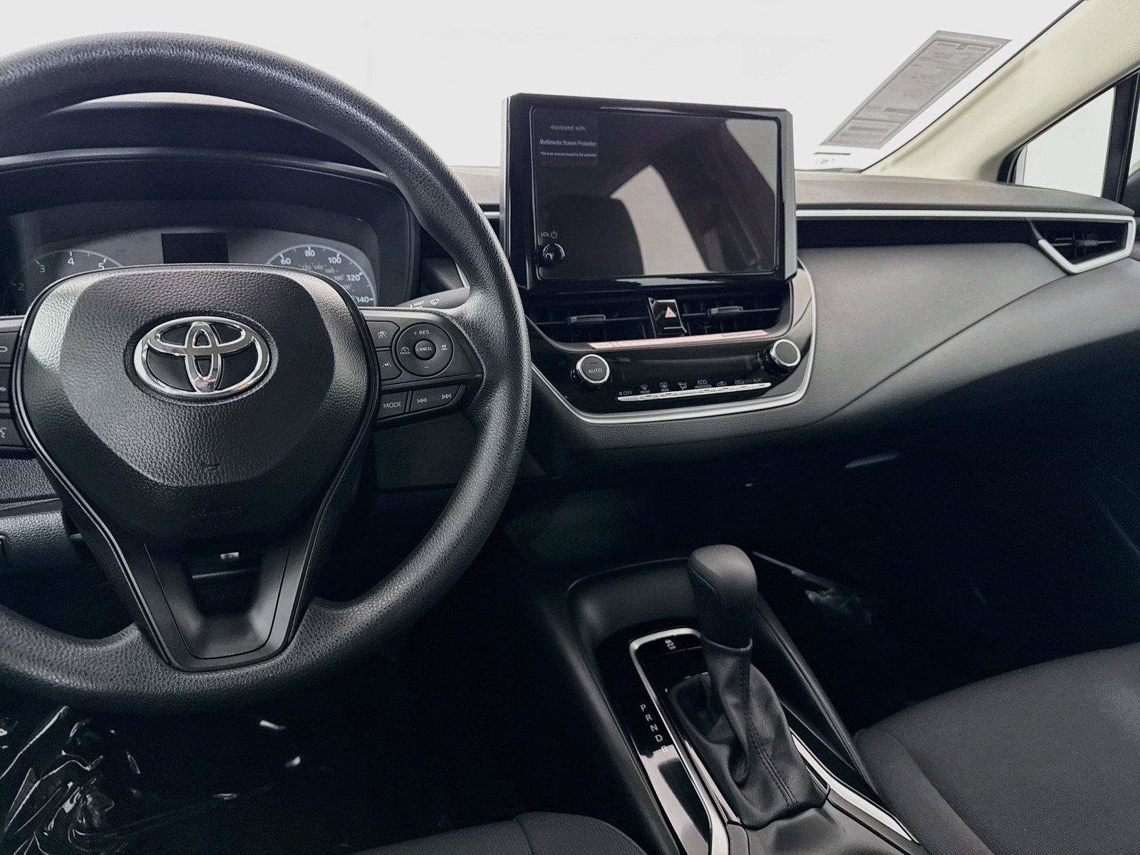 Certified 2025 Toyota Corolla LE FWD image 29