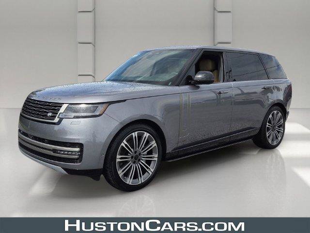 Used 2026 Land Rover Range Rover Long Wheelbase SE AWD/4WD image 1