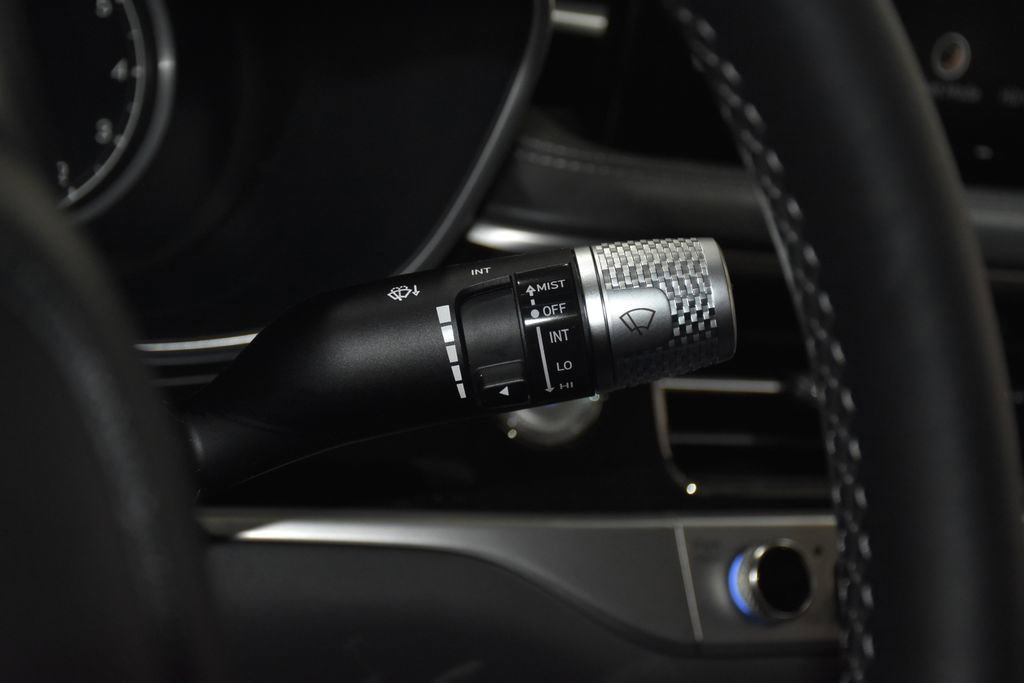 New 2026 Genesis G70 2.5T AWD/4WD image 12