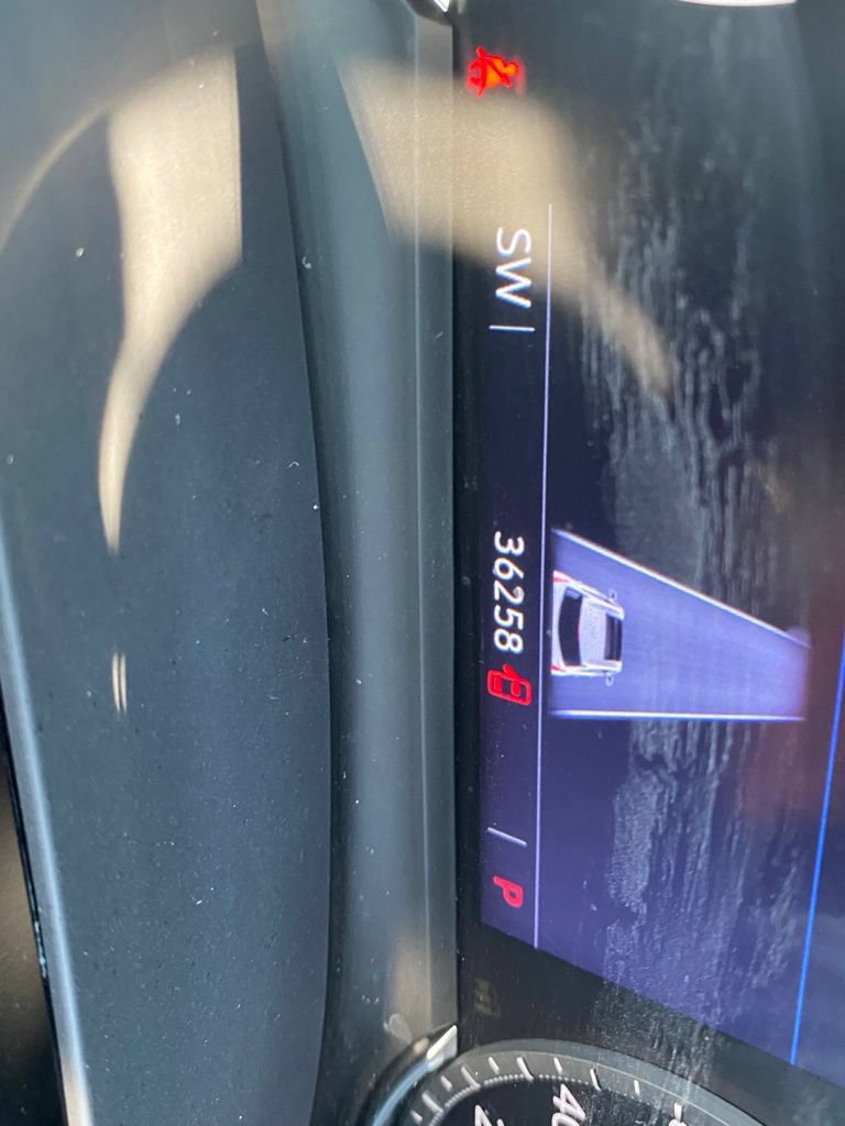 Used 2023 Cadillac XT5 Luxury FWD image 5