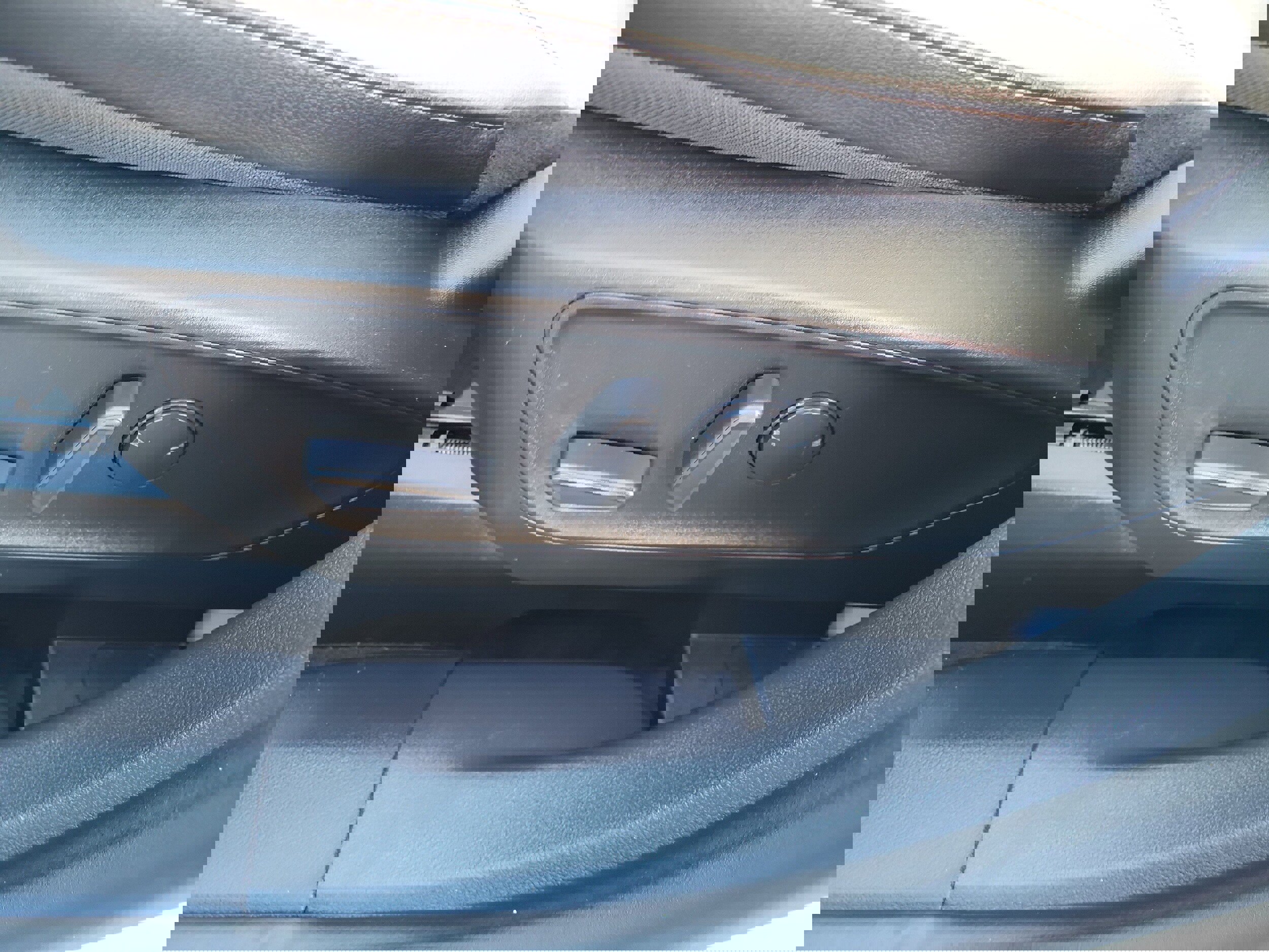 Certified 2022 Ford Escape SEL image 18