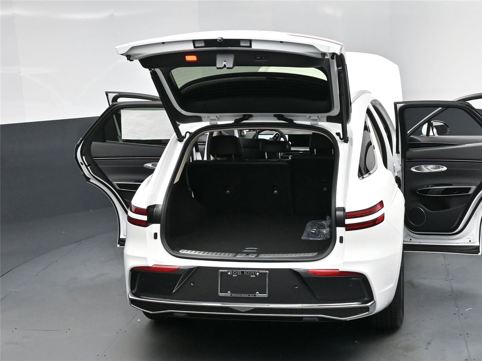 New 2026 Genesis GV70 2.5T image 16