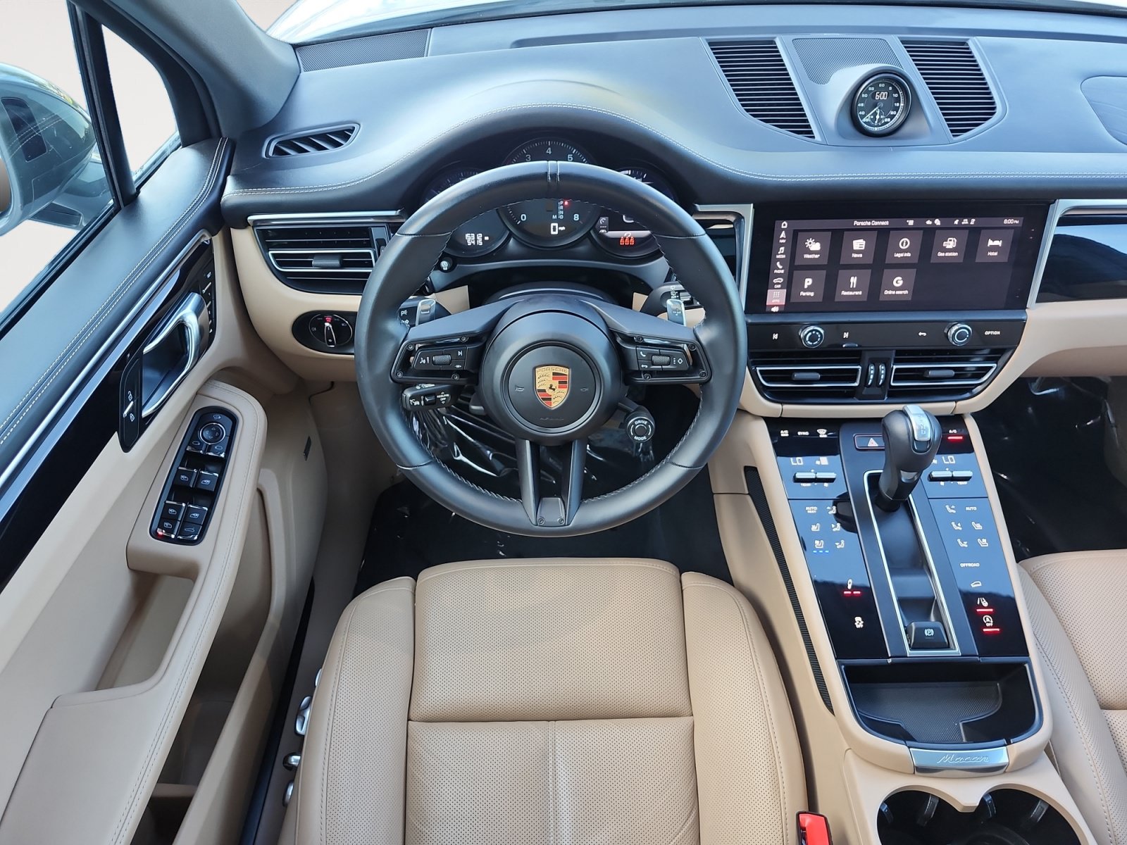 Used 2024 Porsche Macan AWD/4WD image 11