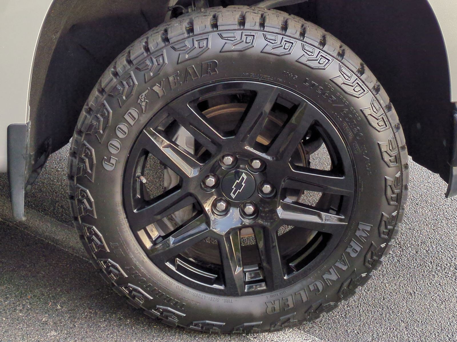 Used 2021 Chevrolet Silverado 1500 LT Trail Boss w/ Bed Protection Package image 13