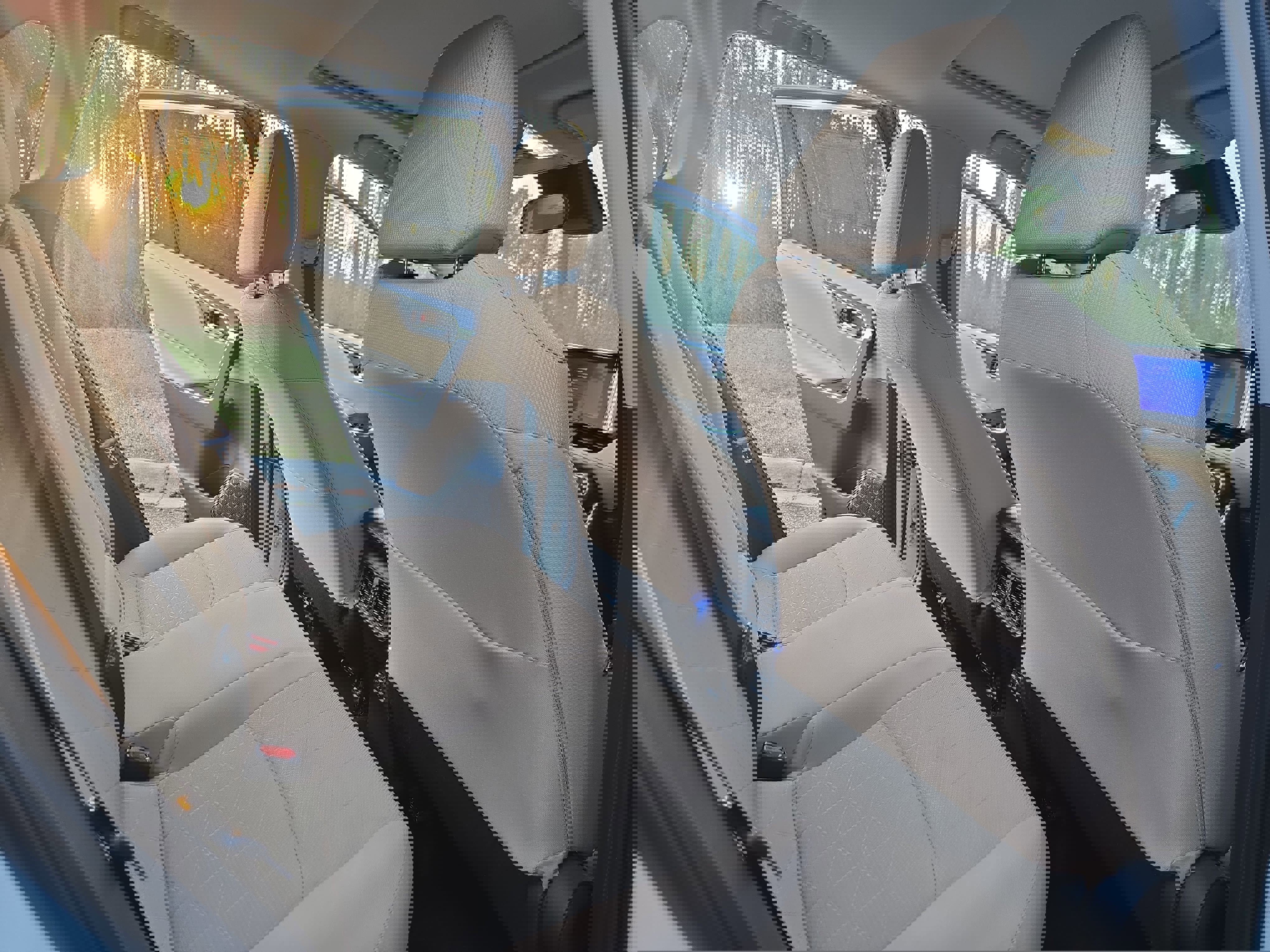 Used 2023 Toyota RAV4 XLE w/ Convenience Package image 11