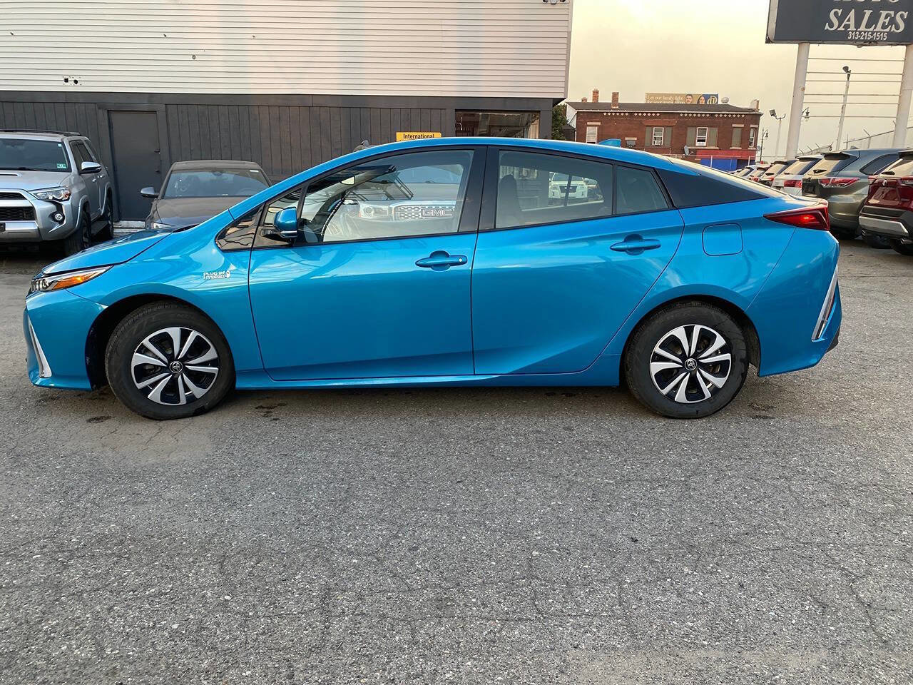 Used 2017 Toyota Prius Prime Plus image 15