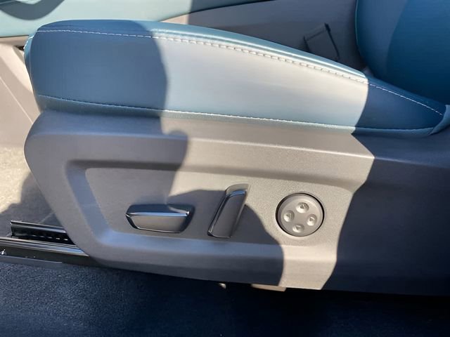 New 2026 Nissan Murano Platinum w/ Cargo Package AWD/4WD image 12