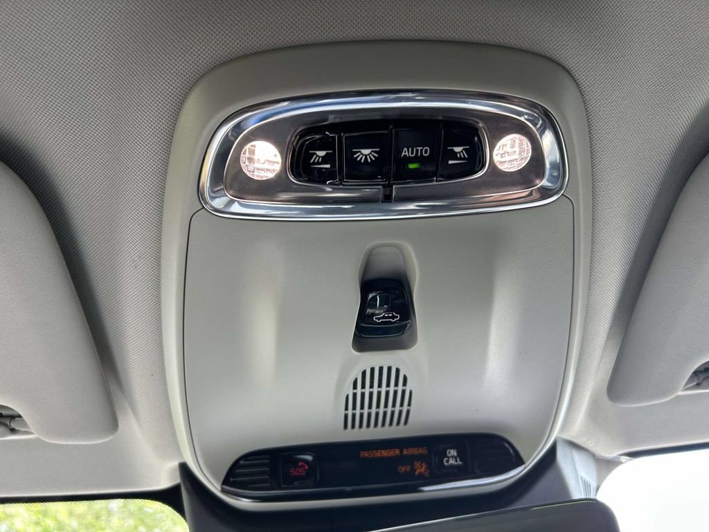 Used 2019 Volvo S60 T5 Inscription FWD image 19