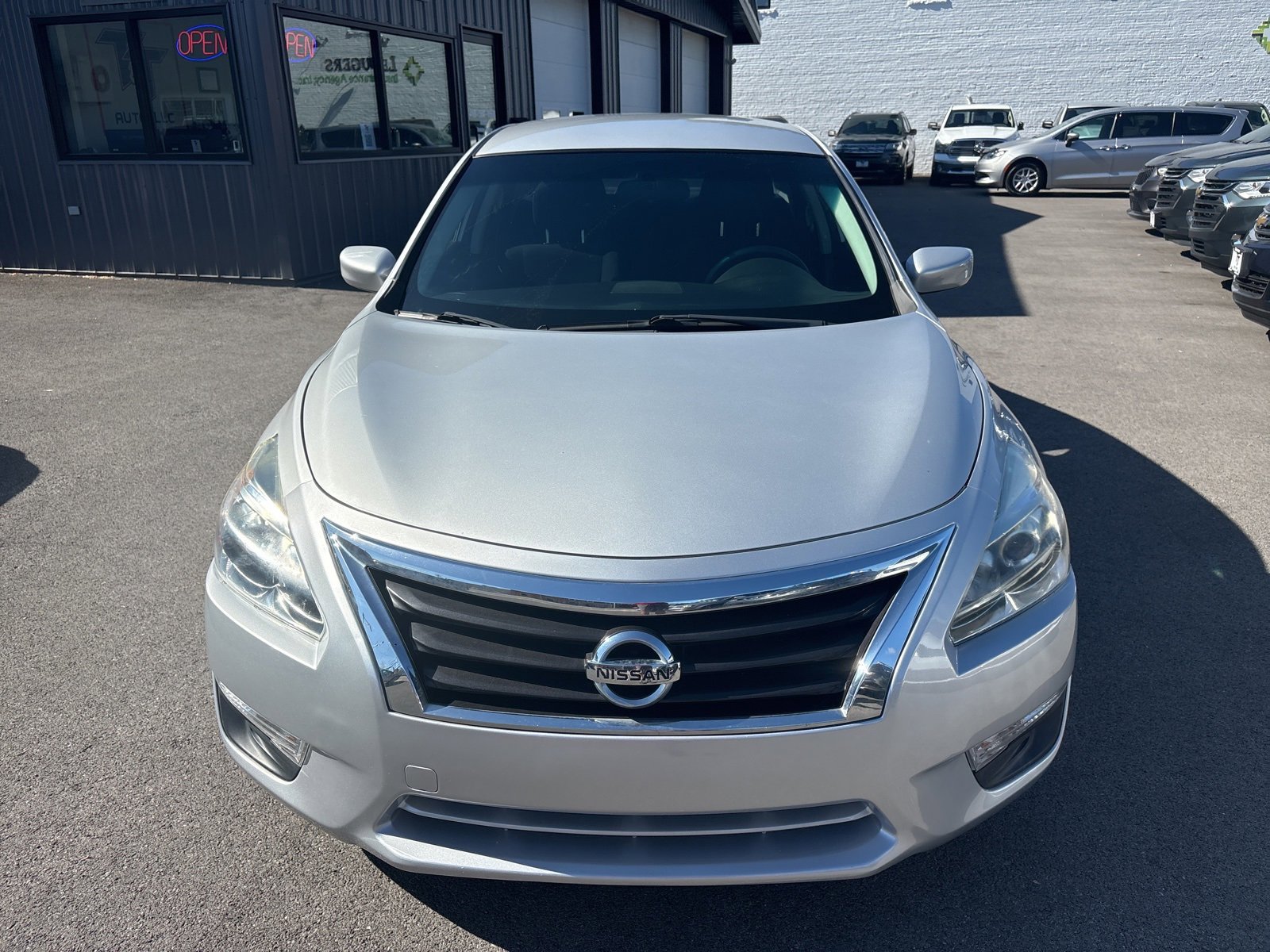 Used 2014 Nissan Altima 2.5 S image 10