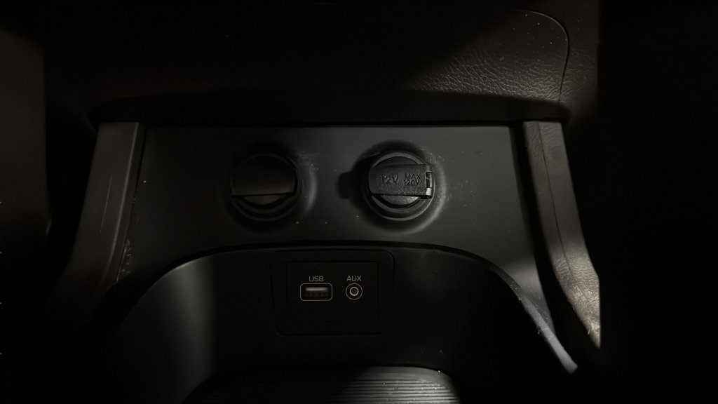 Used 2018 Hyundai Santa Fe Sport FWD image 31