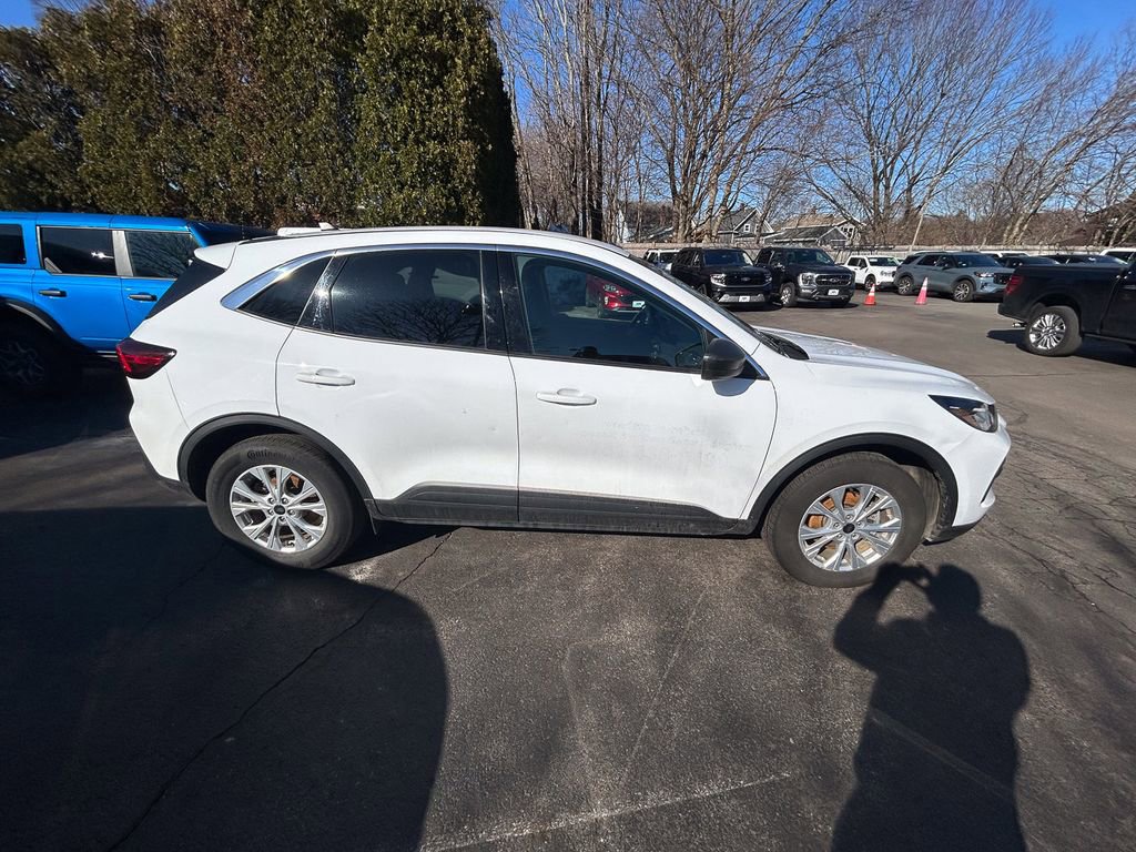 Used 2024 Ford Escape Active image 10