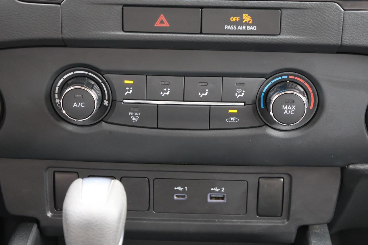 Used 2022 Nissan Frontier SV image 21