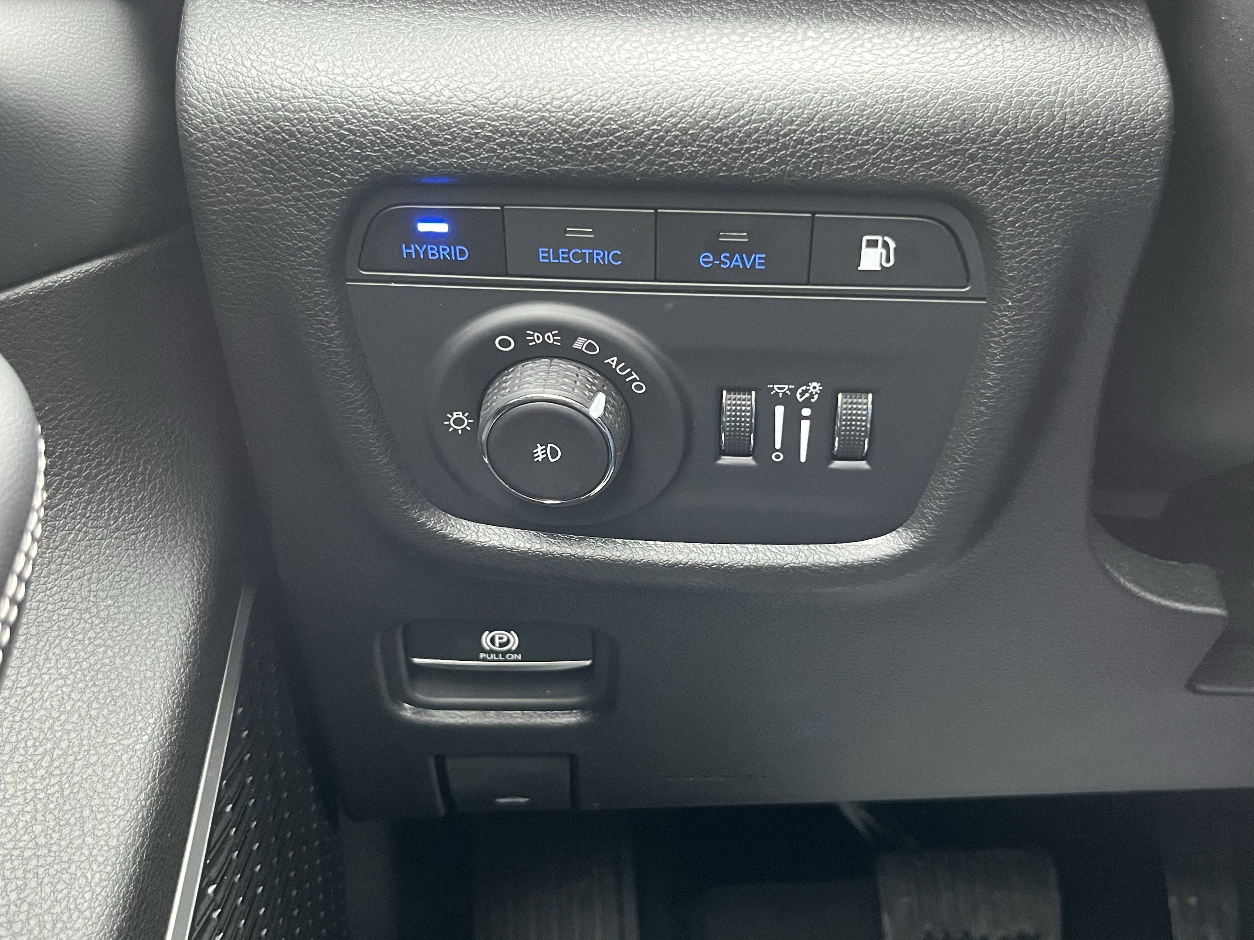 Used 2022 Jeep Grand Cherokee Limited 4xe image 42