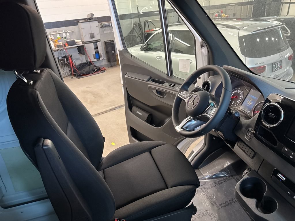 New 2026 Mercedes-Benz Sprinter 2500 image 20