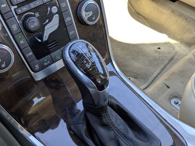 Used 2015 Volvo S80 T5 image 11