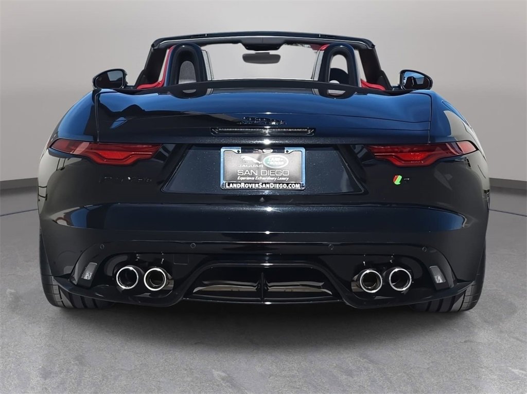 Certified 2022 Jaguar F-TYPE R image 6