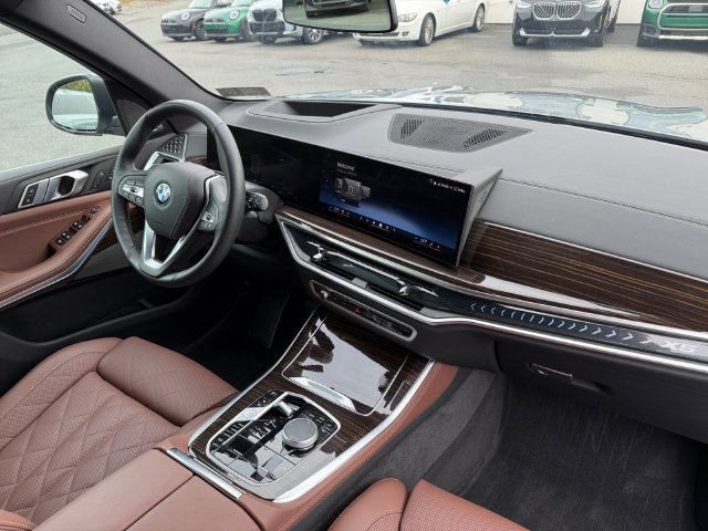 Certified 2026 BMW X5 xDrive50e w/ Climate Comfort Package AWD/4WD image 17