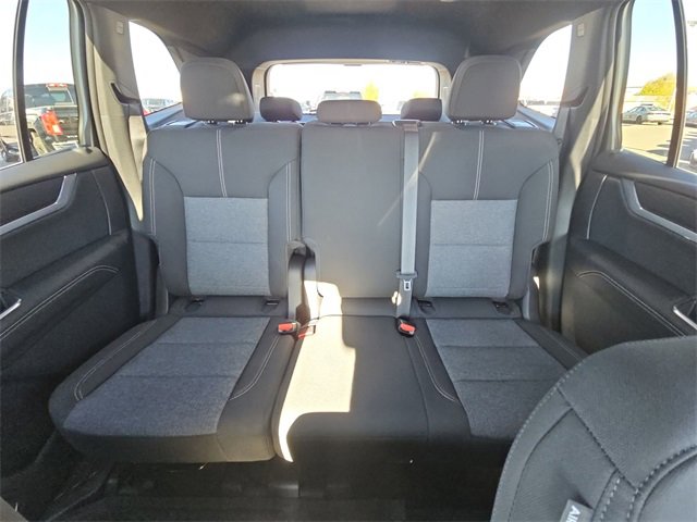 New 2026 GMC Acadia Elevation image 25