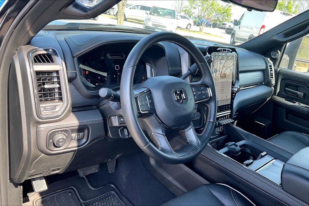 Used 2024 RAM 3500 Limited AWD/4WD image 13