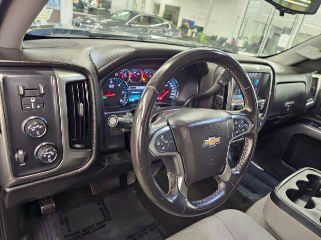 Used 2018 Chevrolet Silverado 1500 LT w/ All Star Edition AWD/4WD image 12