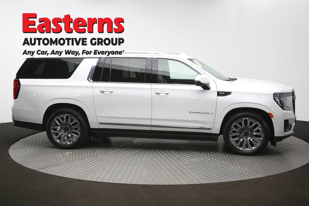 Used 2023 GMC Yukon XL Denali Ultimate w/ LPO, Floor Liner Package AWD/4WD image 54