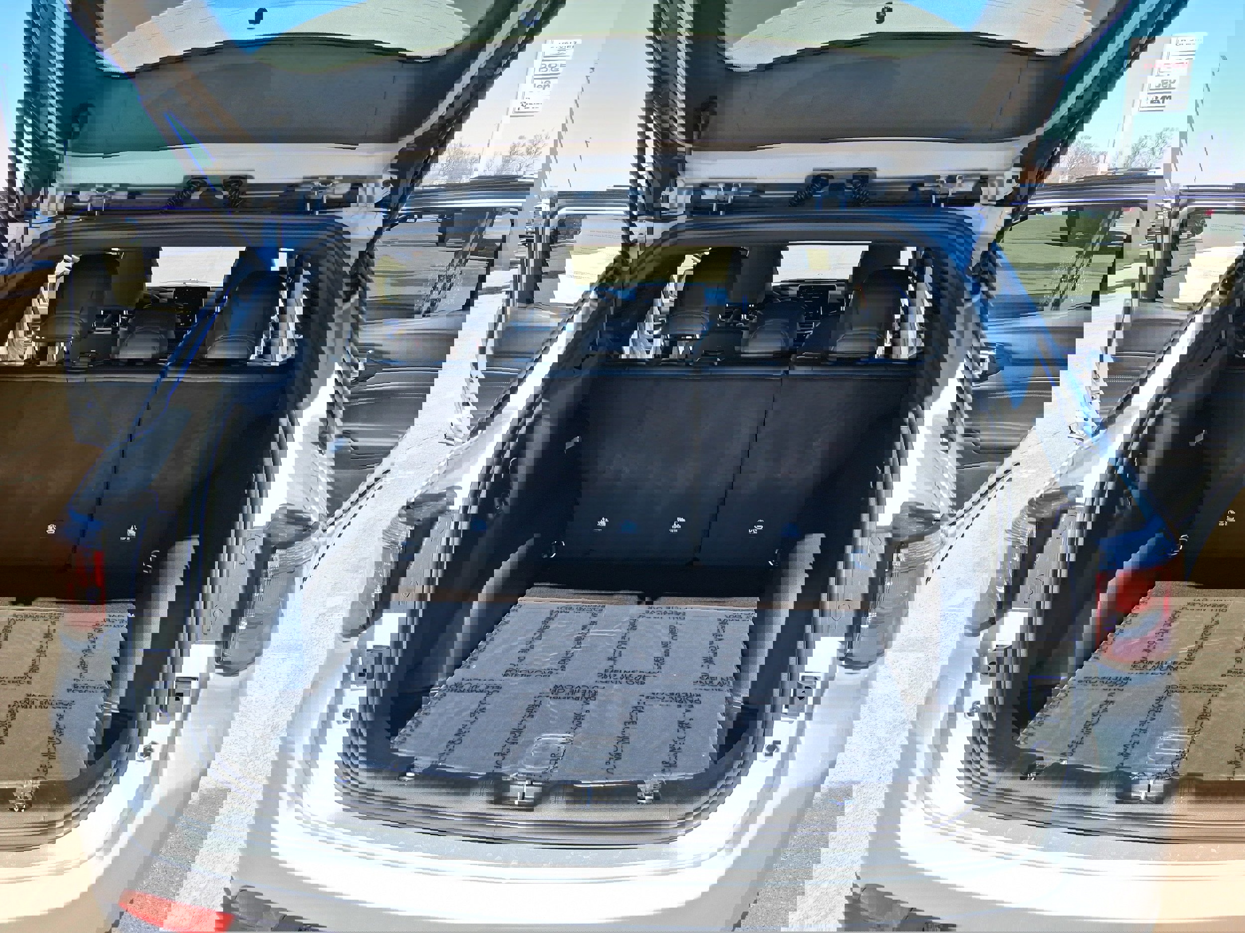 New 2026 Jeep Compass Latitude image 16