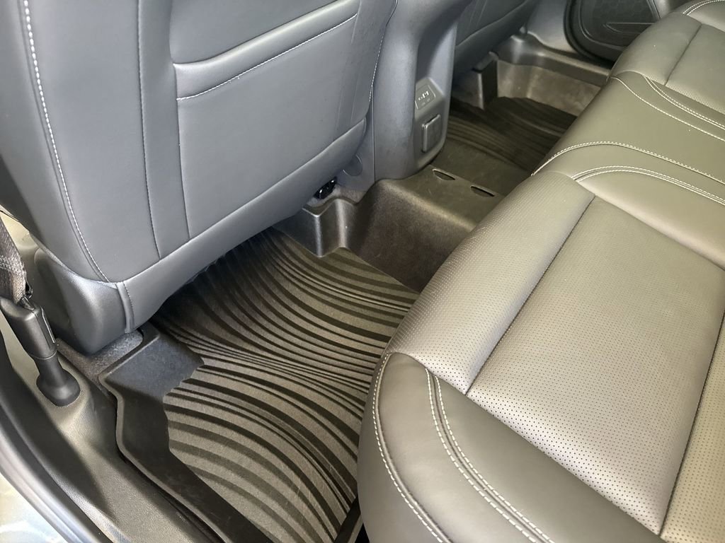 Certified 2025 Buick Envision Avenir AWD/4WD image 20
