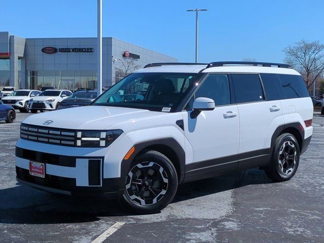 Used 2024 Hyundai Santa Fe SEL image 2