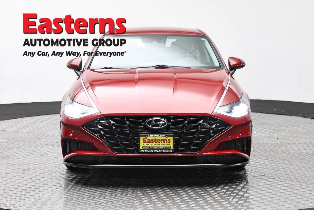Used 2023 Hyundai Sonata SEL FWD image 2