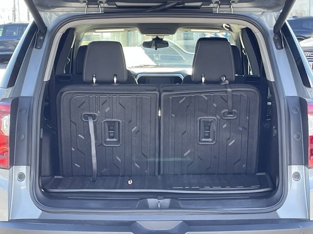 Certified 2023 GMC Acadia SLE w/ Driver Convenience Package image 23