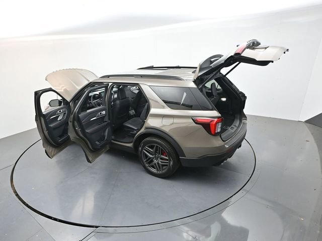 Used 2026 Ford Explorer ST w/ Sun And Sound Package AWD/4WD image 62