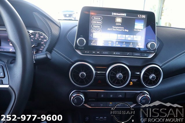 Used 2024 Nissan Sentra SV image 17