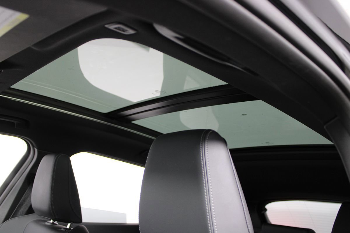 Used 2025 BMW X1 xDrive28i AWD/4WD image 27