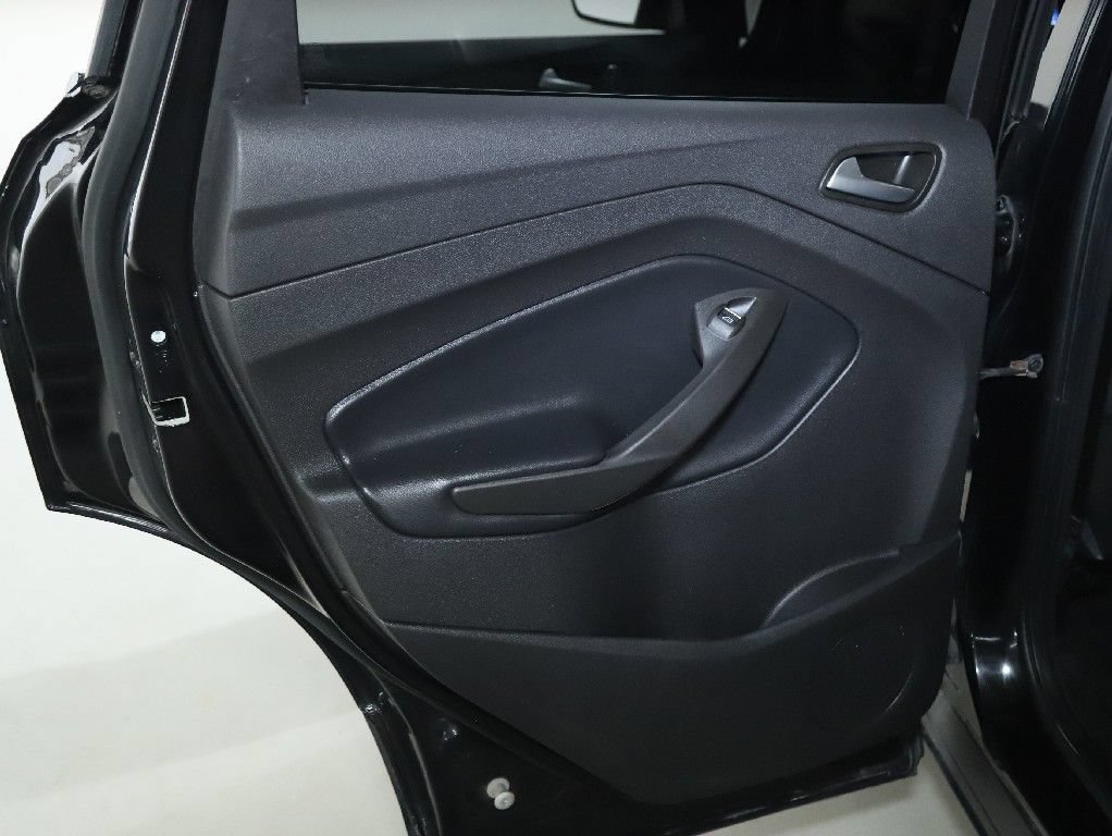 Used 2019 Ford Escape SE FWD image 13