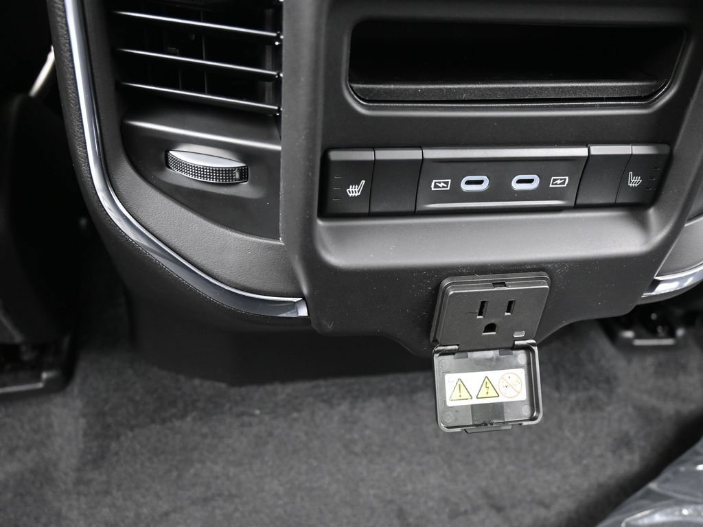 Used 2026 RAM 1500 Laramie w/ Night Edition AWD/4WD image 28