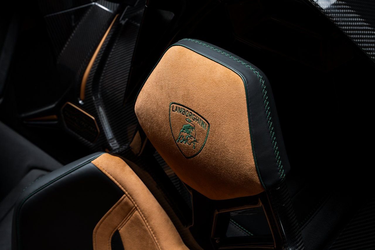 Used 2021 Lamborghini Sian Roadster AWD/4WD image 55