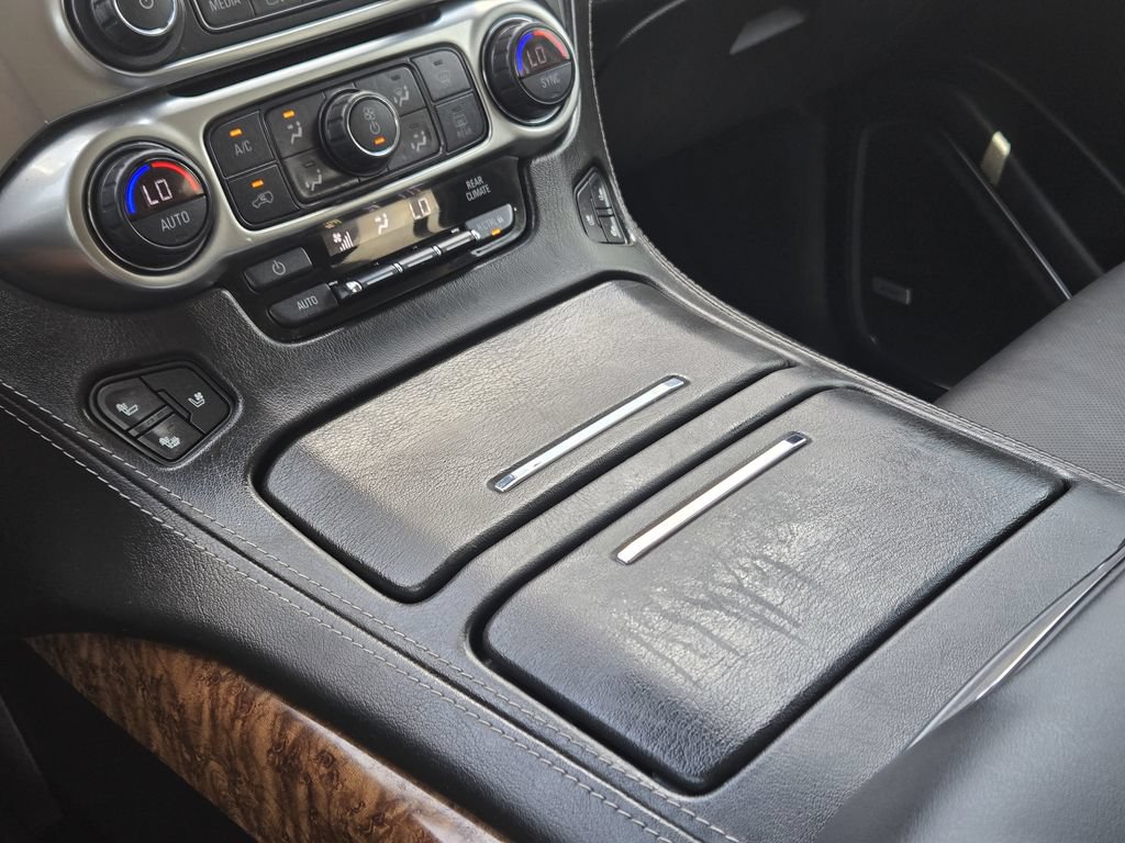 Used 2019 Chevrolet Tahoe Premier RWD image 9