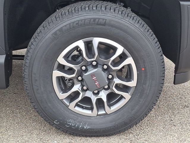New 2026 GMC Sierra 2500 SLE w/ SLE Value Package; AWD/4WD image 9